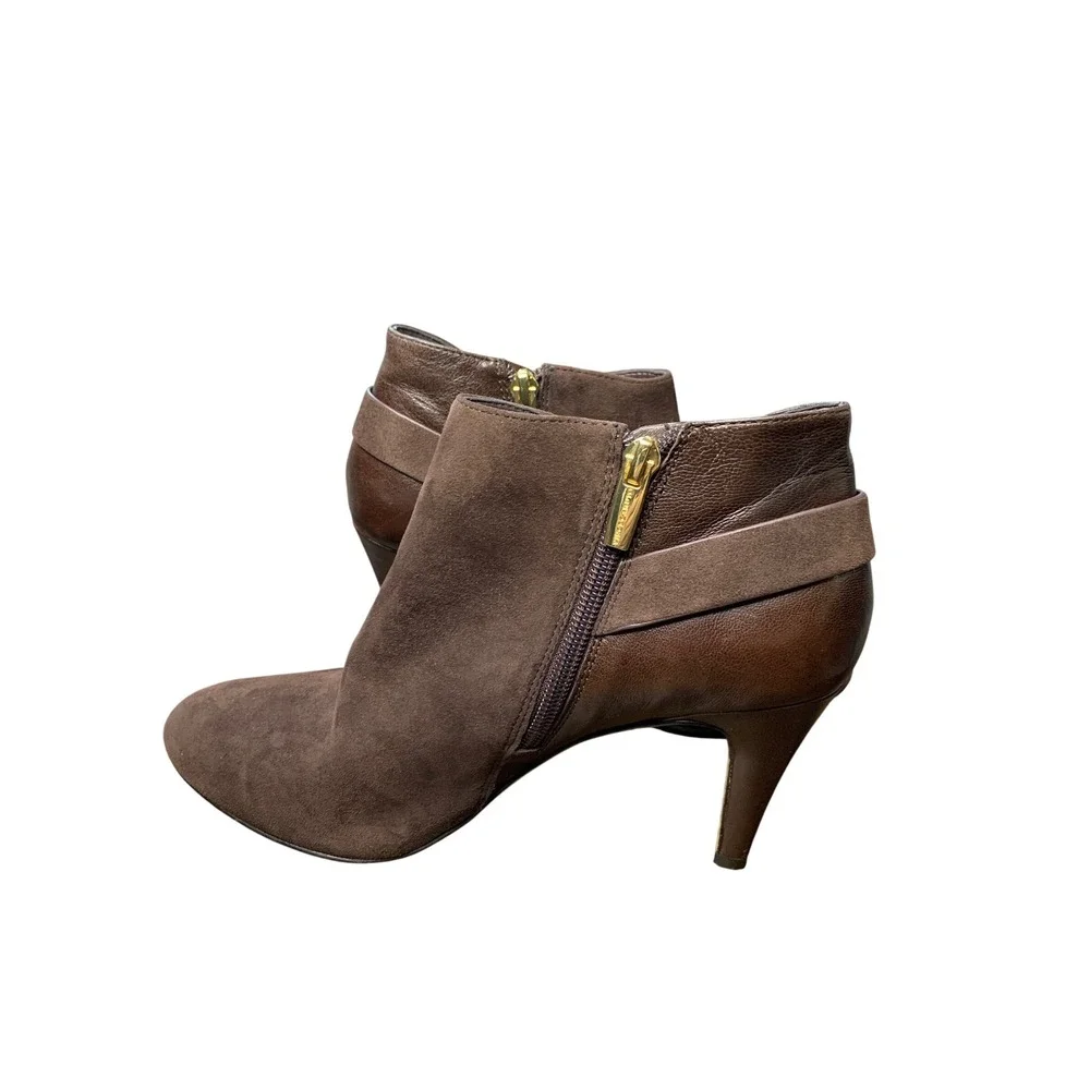 Vince Camuto Venten Brown Suede Leather Ankle Bootie Gold Zipper Buckle Heel 6.5